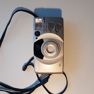 Canon Sure Shot 85 zoom Film Photo Camera 35mm vintage